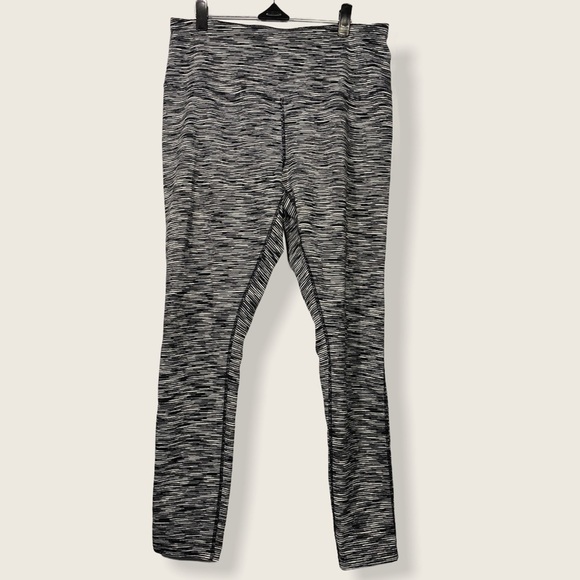 🍋zella Live in Space Dye Leggings size L - Picture 4 of 8